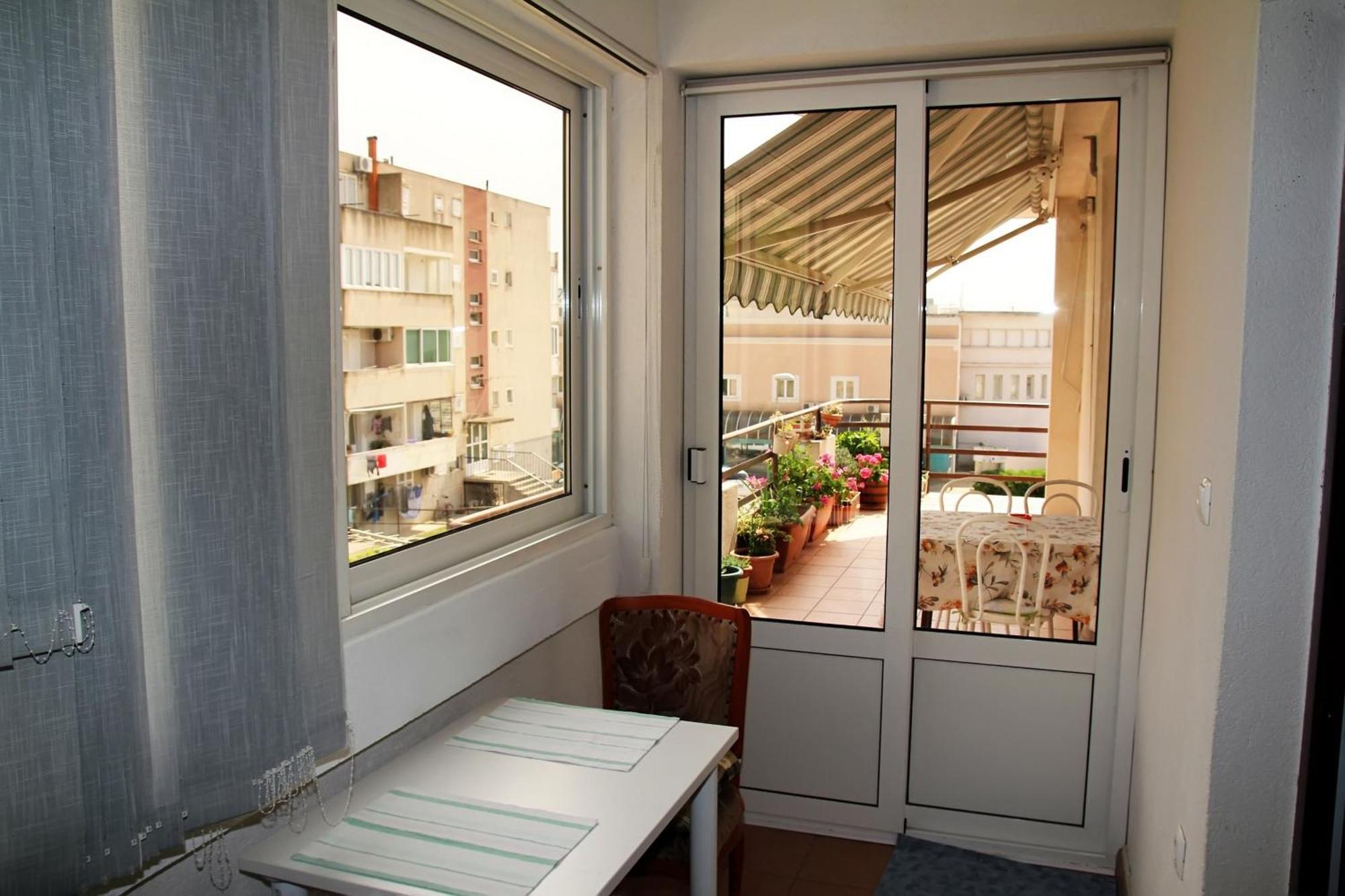 Apartments Milena & Ante มาคาร์สกา ภายนอก รูปภาพ